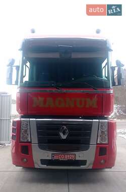 Тягач Renault Magnum 2012 в 