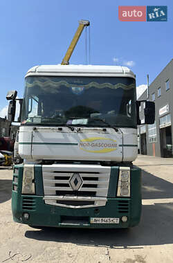 Тягач Renault Magnum 2005 в 