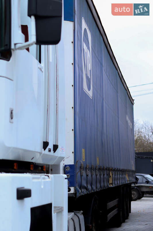 Тентованый Renault Magnum 2007 в Луцке