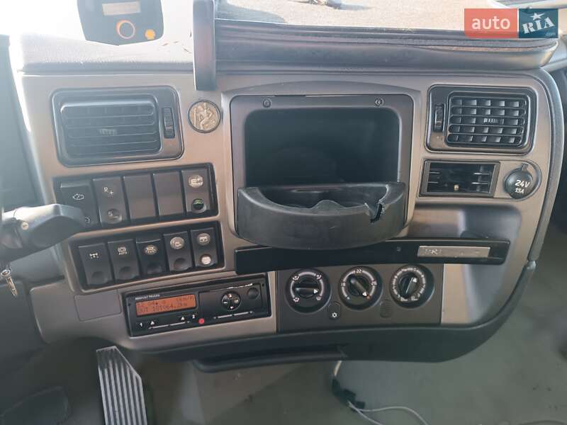 Тягач Renault Magnum 2012 в Львове фото 13 Тягач Renault Magnum 2012 в Львове