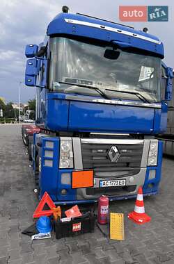 Тягач Renault Magnum 2011 в 