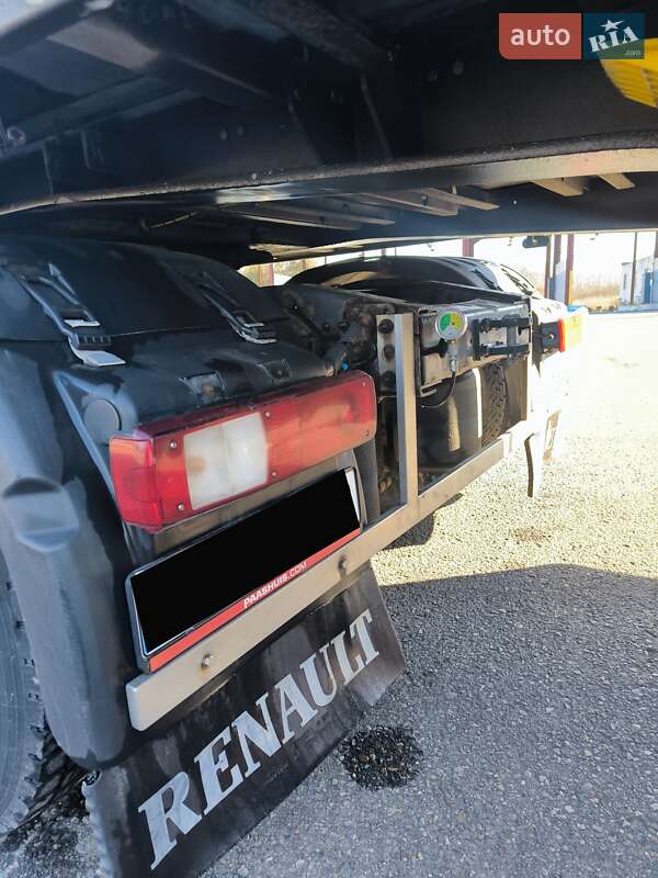 Тягач Renault Magnum 2008 в Львові