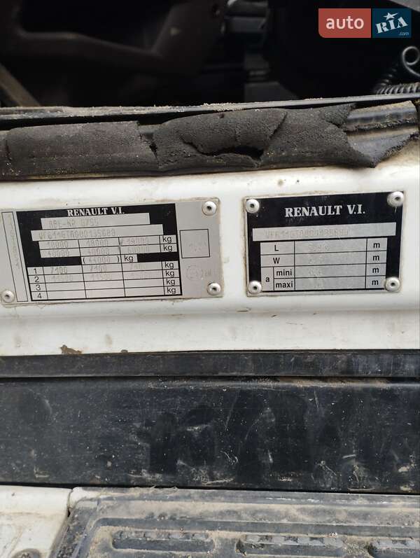 Тягач Renault Magnum 2005 в Броварах