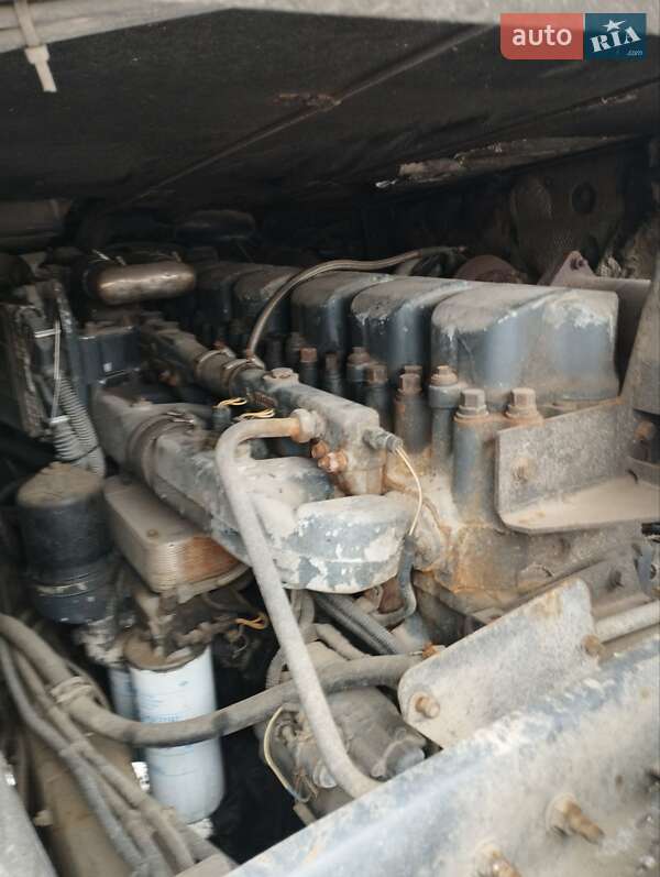 Тягач Renault Magnum 2005 в Броварах