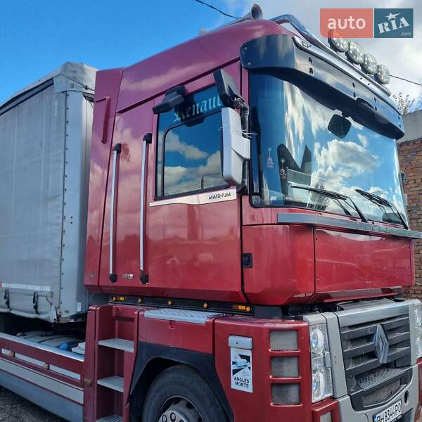 Тягач Renault Magnum 2010 в Одессе