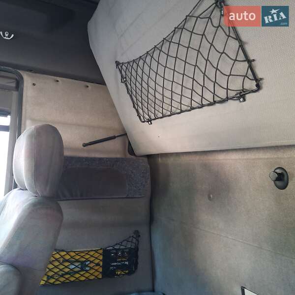 Тягач Renault Magnum 2007 в Ровно