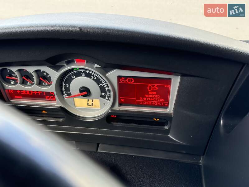 Тягач Renault Magnum 2009 в Черкассах