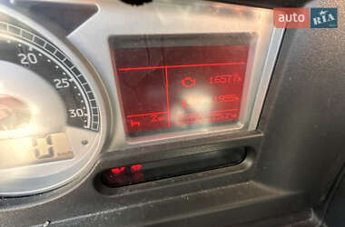 Тягач Renault Magnum 2011 в 
