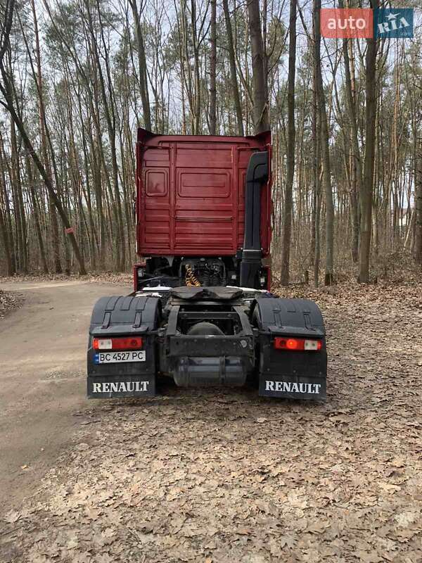 Тягач Renault Magnum 2011 в Львові
