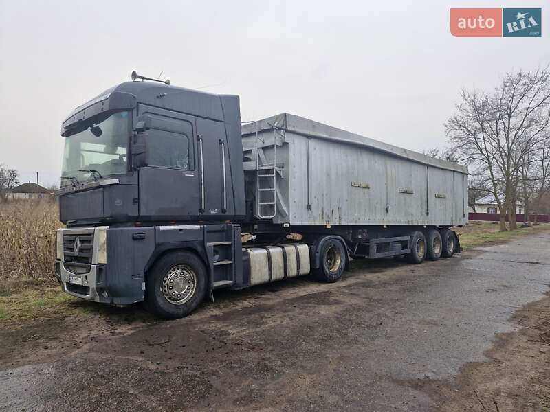 Renault Magnum 2009