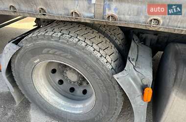 Тягач Renault Magnum 2005 в 