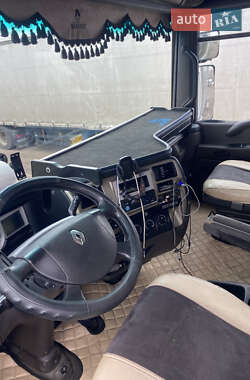 Тягач Renault Magnum 2007 в 