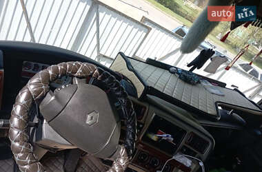 Тягач Renault Magnum 2006 в 