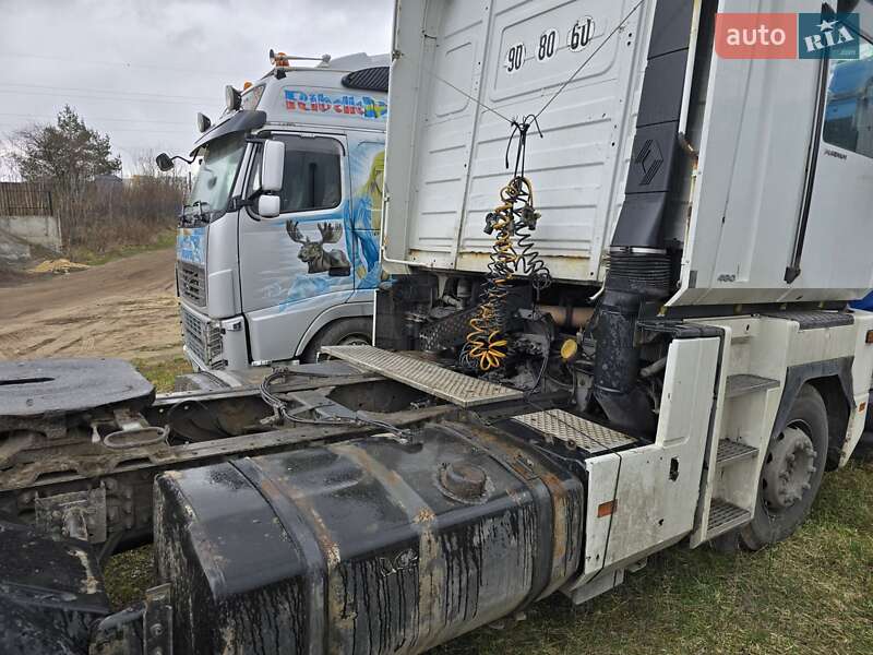 Тягач Renault Magnum 2004 в Ровно