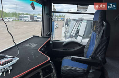 Тягач Renault Magnum 2008 в 