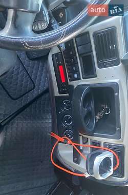 Тягач Renault Magnum 2006 в 