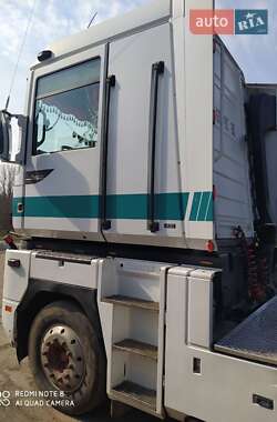 Тягач Renault Magnum 1999 в 