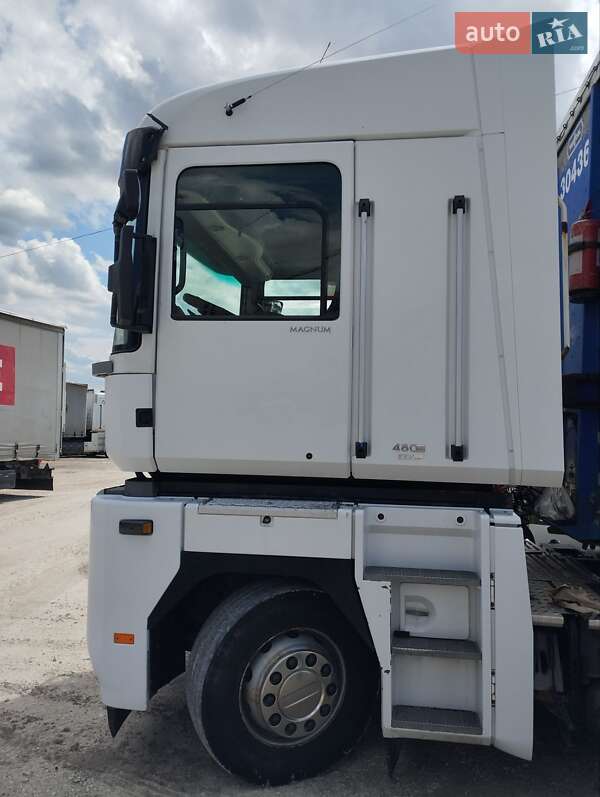 Тягач Renault Magnum 2011 в Тернополе