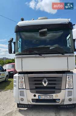 Тягач Renault Magnum 2011 в 