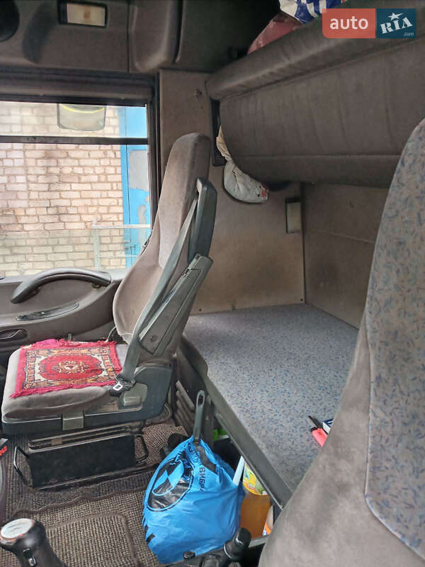 Тягач Renault Magnum 2005 в Запорожье фото 10 Тягач Renault Magnum 2005 в Запорожье