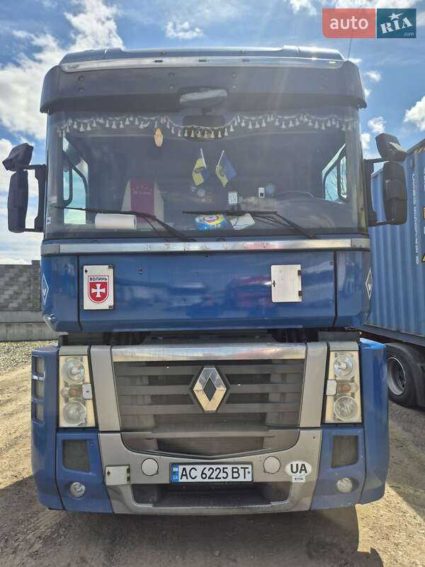 Renault Magnum 2010