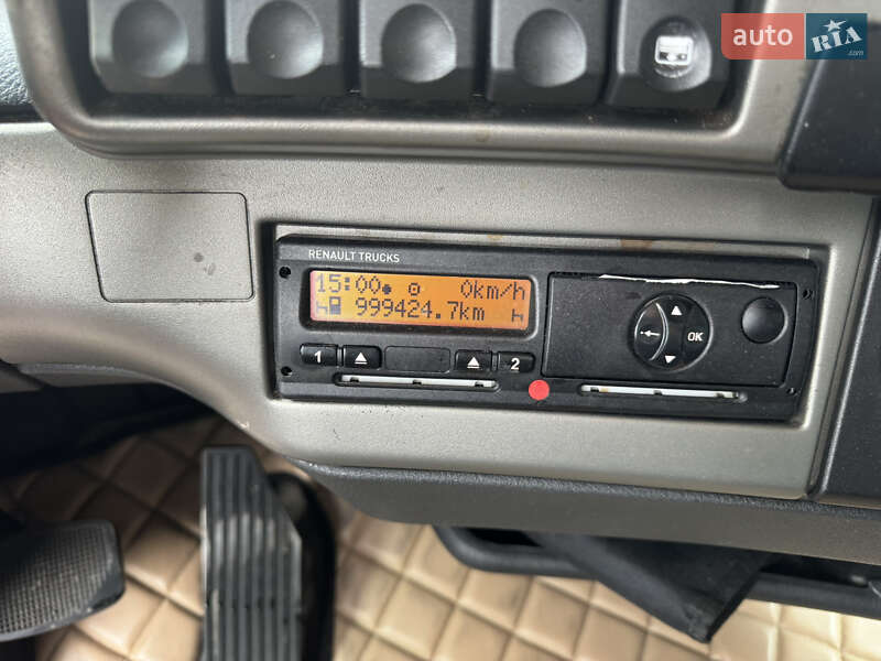 Тягач Renault Magnum 2013 в Иршаве