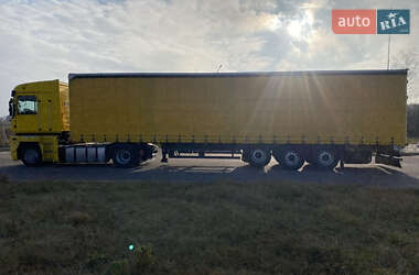 Тягач Renault Magnum 2011 в 