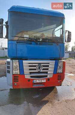 Тягач Renault Magnum 2004 в Днепре