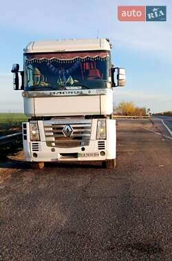 Тягач Renault Magnum 2005 в 