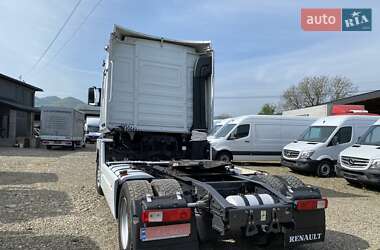 Тягач Renault Magnum 2007 в 