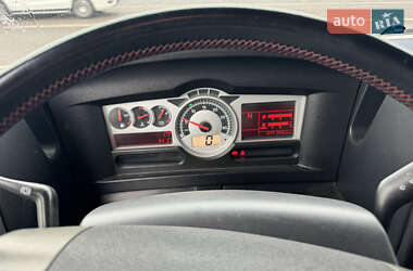 Тягач Renault Magnum 2011 в 