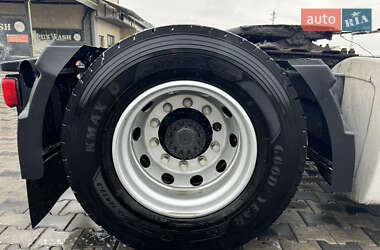 Тягач Renault Magnum 2011 в 