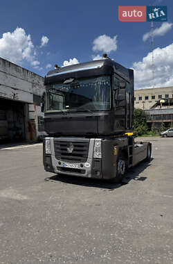 Тягач Renault Magnum 2010 в Сумах