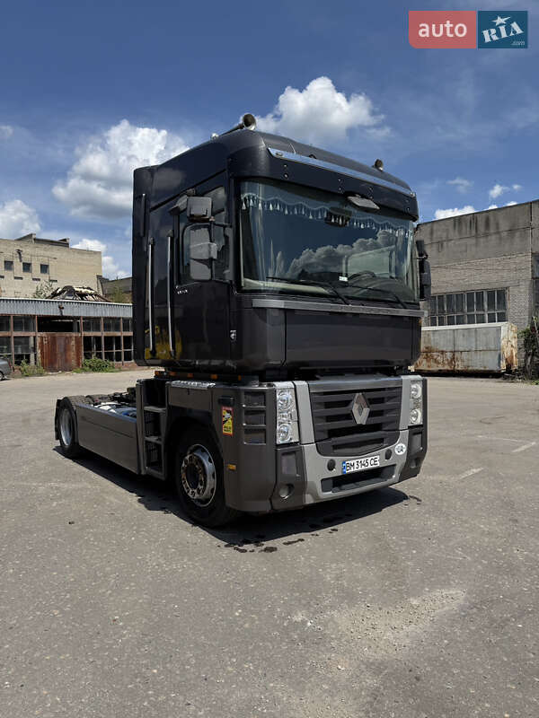 Тягач Renault Magnum 2010 в Сумах