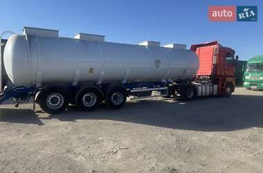 Тягач Renault Magnum 2007 в 