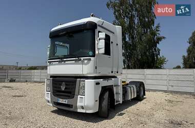 Тягач Renault Magnum 2010 в Радивиліві