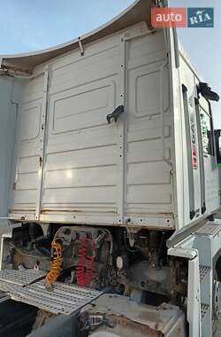 Тягач Renault Magnum 2008 в 