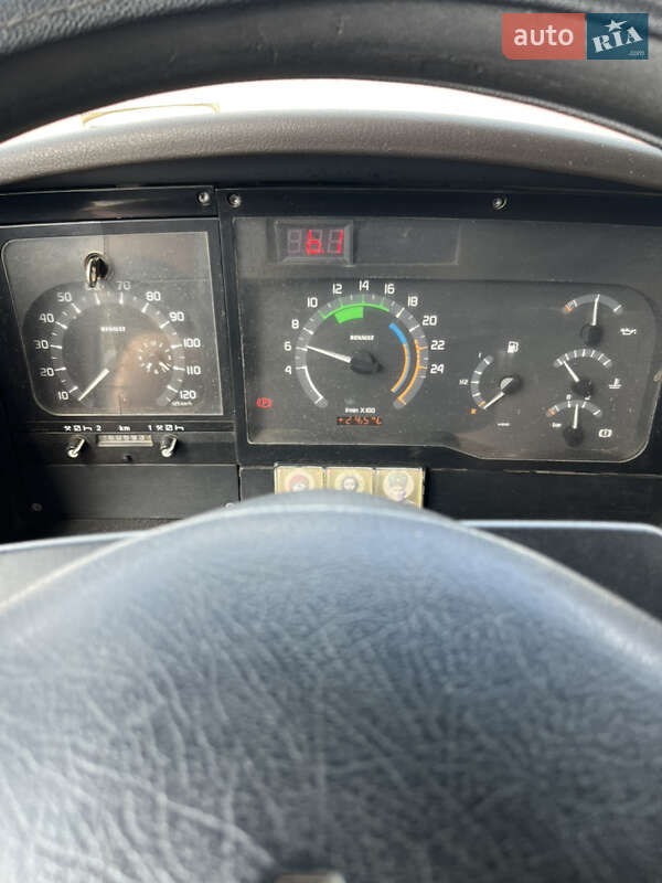 Зерновоз Renault Magnum 1998 в Лохвиці