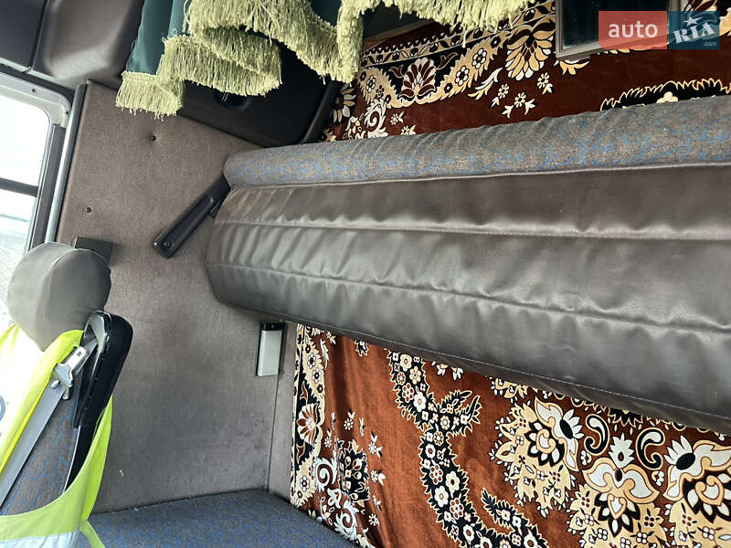 Зерновоз Renault Magnum 1998 в Лохвиці