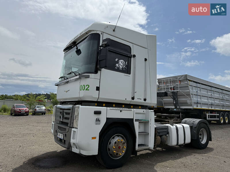 Тягач Renault Magnum 2011 в Киеве
