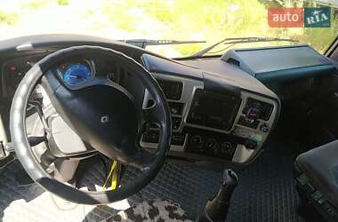 Тентованый Renault Magnum 2006 в 