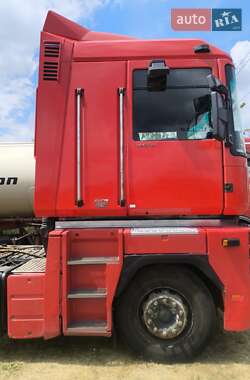 Тягач Renault Magnum 2008 в 