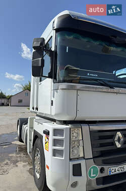 Тягач Renault Magnum 2009 в Черкассах