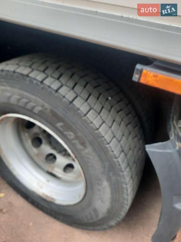 Тягач Renault Magnum 2008 в Києві