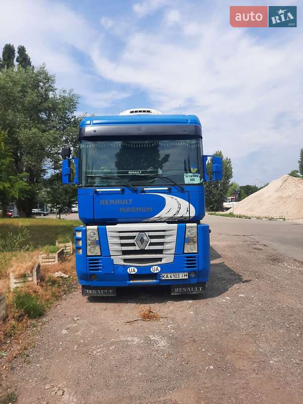 Renault Magnum 2006