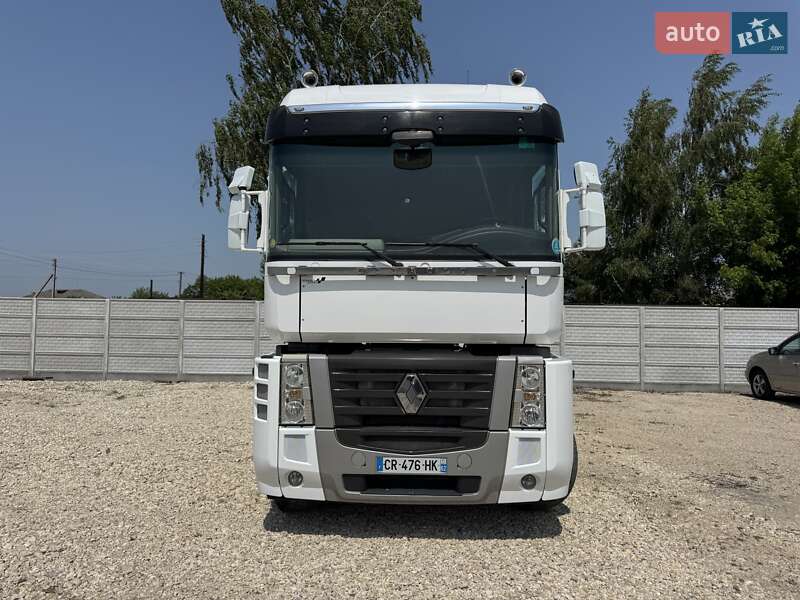 Тягач Renault Magnum 2010 в Рівному