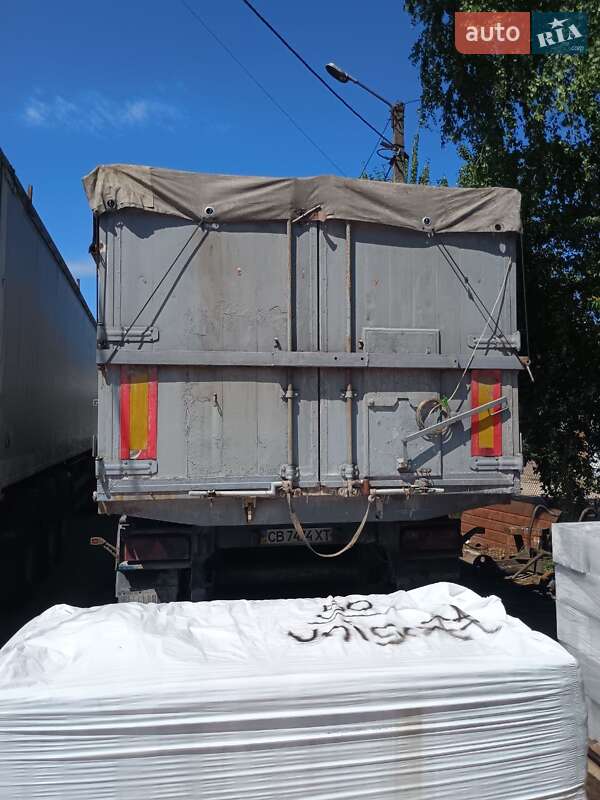 Зерновоз Renault Magnum 2005 в Нежине