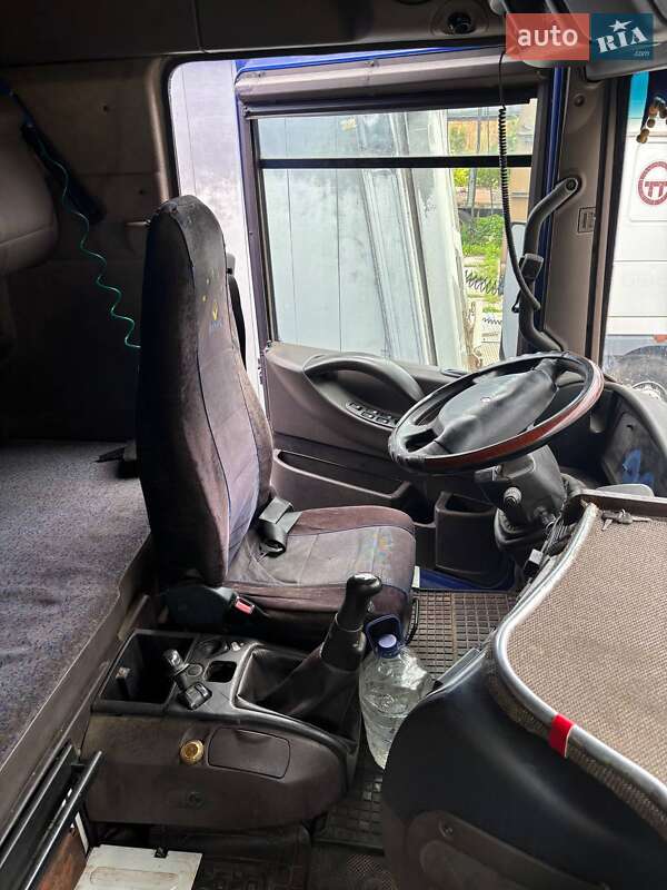 Тягач Renault Magnum 2006 в Чернигове