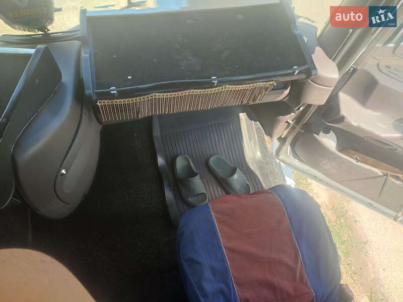 Тягач Renault Magnum 2000 в Овидиополе