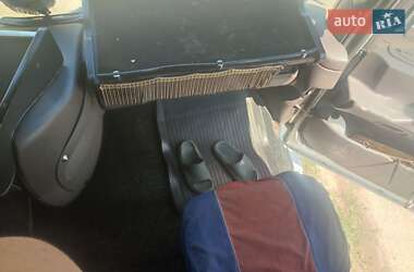 Тягач Renault Magnum 2000 в 